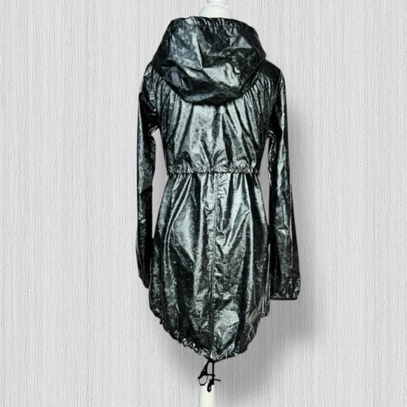 COLUMBIA Omni Wind Hooded Jacket S Metallic Gray Technical Windbreaker‎ Active - Picture 5 of 16